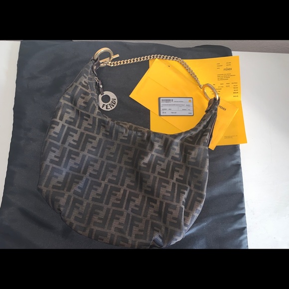 fendi zucca chain pochette